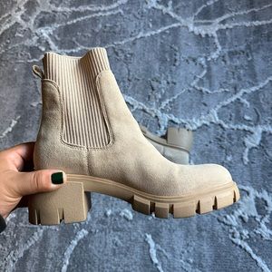 Steve Madden HUTCH SAND SUEDE
